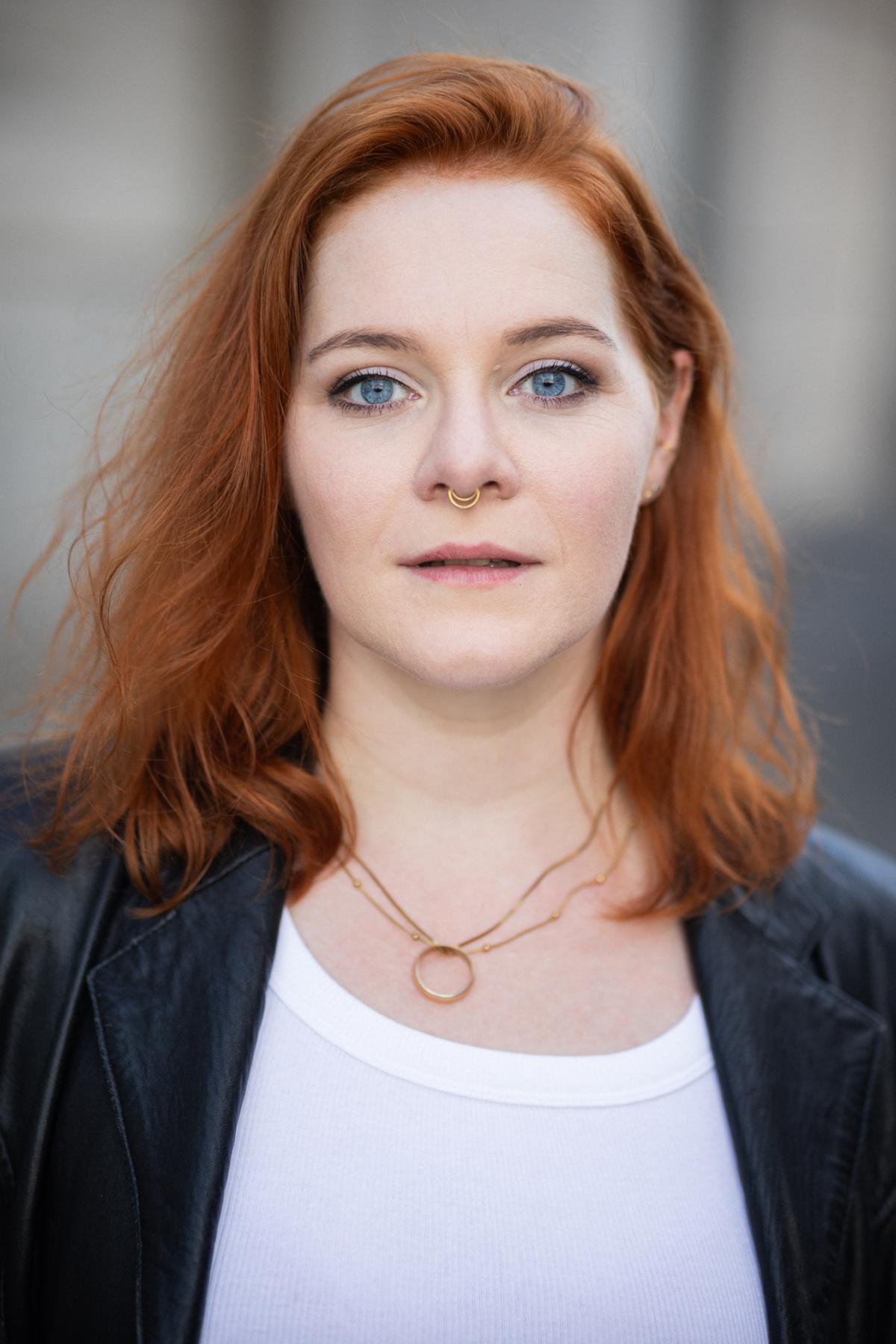 eine junge Frau